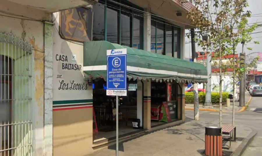 “Los Leones”… Esquina Avenida 1 y Calle 10