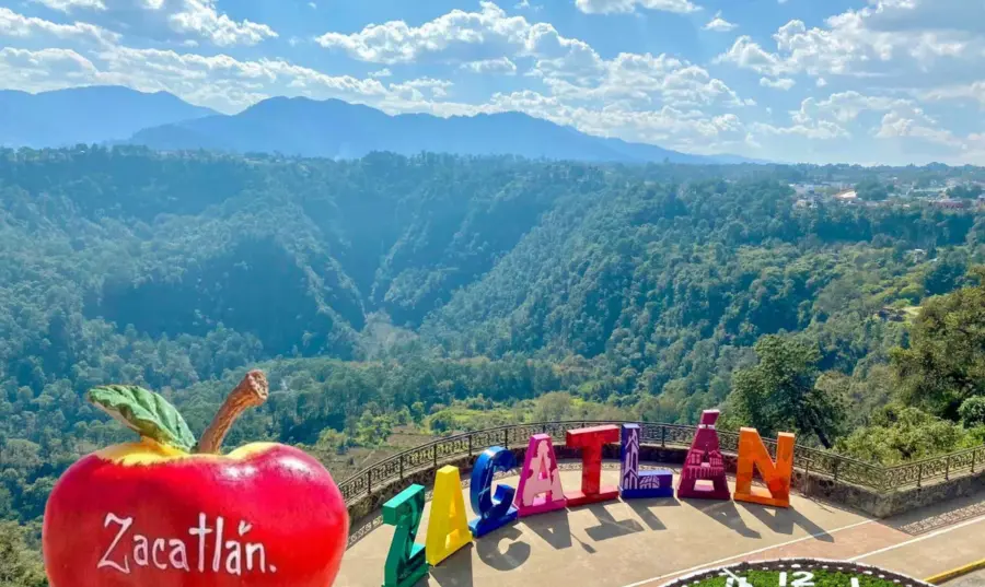 ”Relojes y Manzanas de Zacatlán, Puebla”